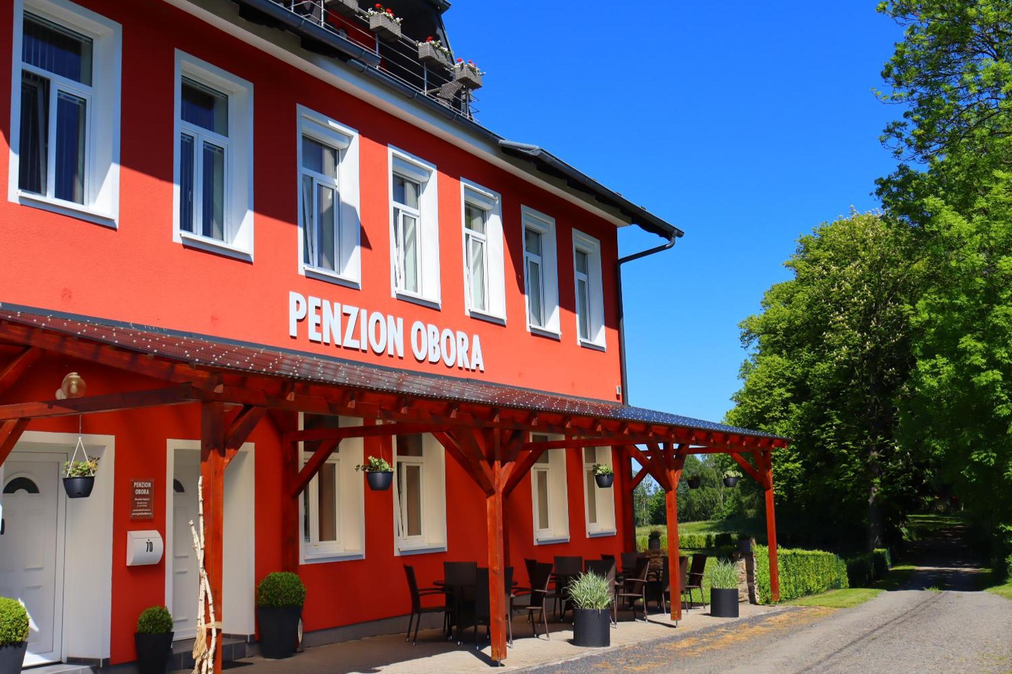 טאחוב Penzion Obora מראה חיצוני תמונה
